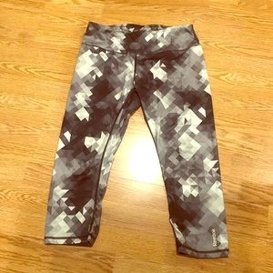 Reebok crop workout pants